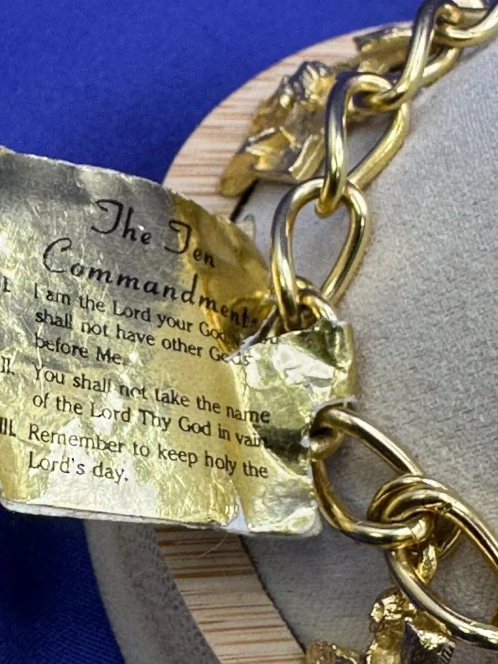 VTG Ultra Craft Gold-Plated Ten Commandment Figure Charm Bracelet